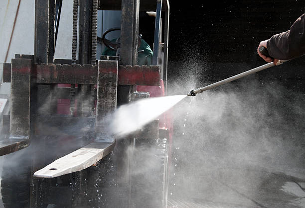 Best Brick and Stone Cleaning in Clinton, MO